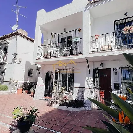 Charming Townhouse For Holiday In Nueva * Nerja