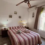 Сasa de vacaciones Charming Townhouse For Holiday In Nueva *