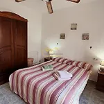 Charming Townhouse For Holiday In Nueva Сasa de vacaciones