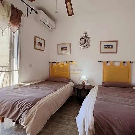 Feriehus Charming Townhouse For Holiday In Nueva Nerja